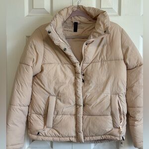 NWOT- BODY  Beige oversized, Puffer Jacket. XS